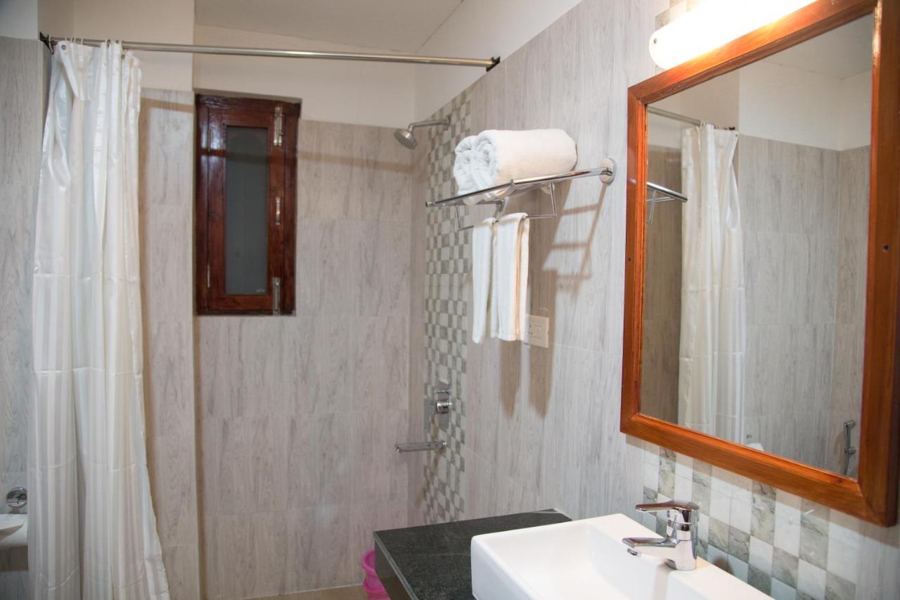Riverside Otel Thimphu Dış mekan fotoğraf